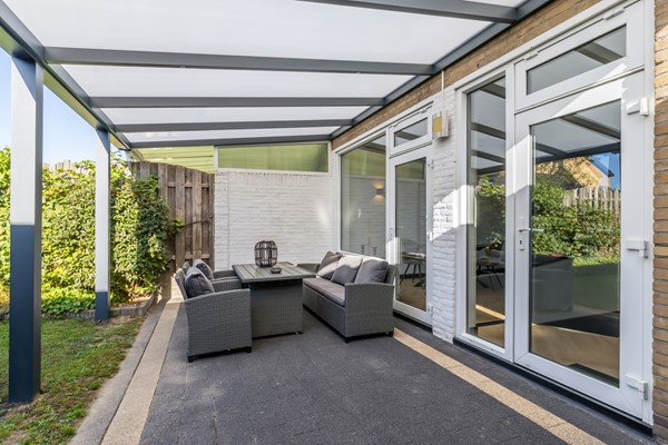 Foto - Verkocht onder voorbehoud: 2 kap geschakelde woning met garage en tuin in Brunssum